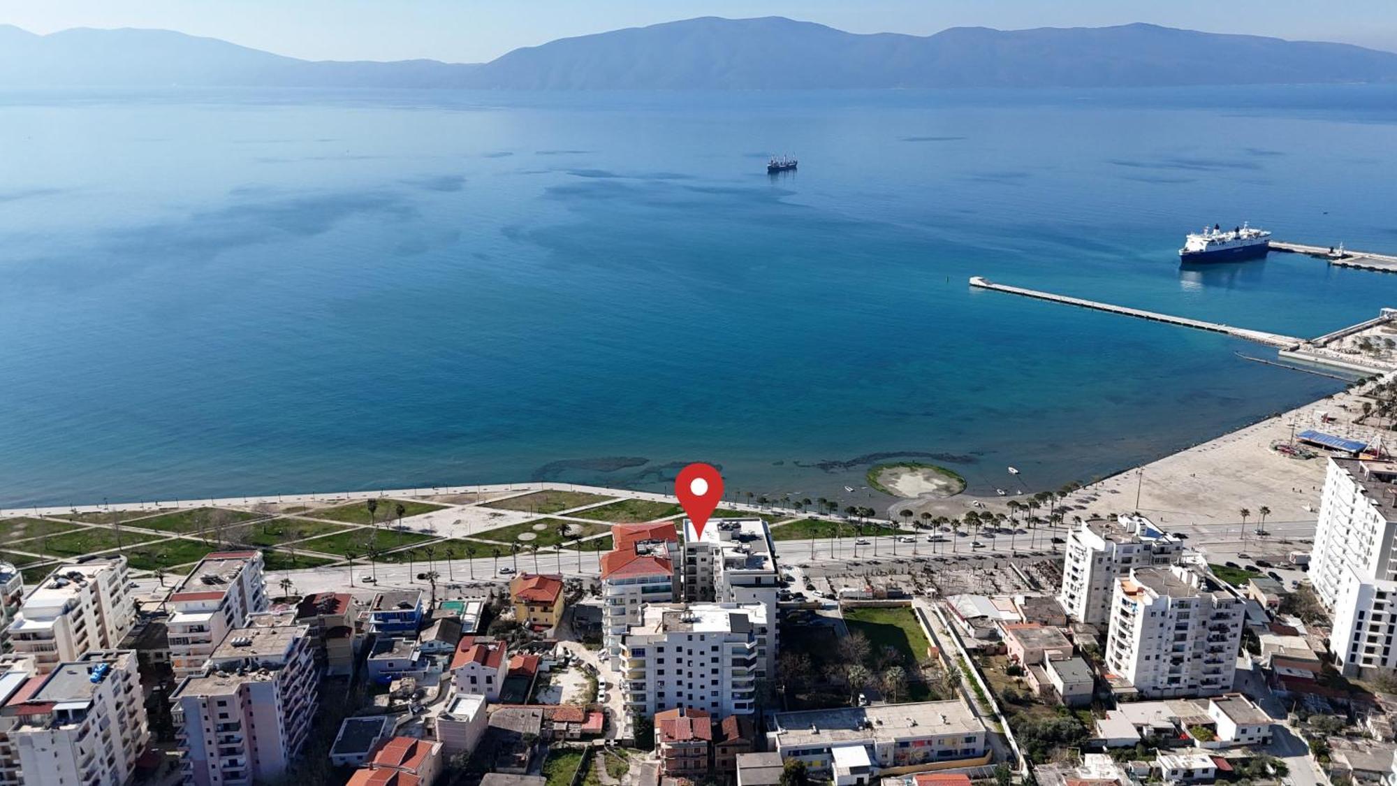 Seascape Apartments Vlorë Eksteriør billede